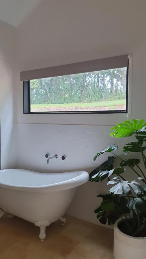 Ten Acres Beechmont Εξωτερικό φωτογραφία